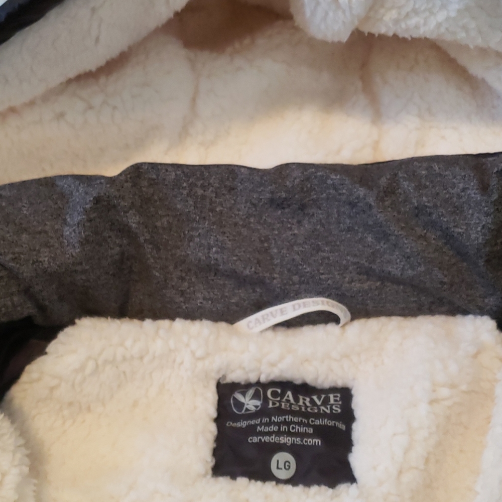 Carve Designs Puffer Jacket - Picture 4 of 9